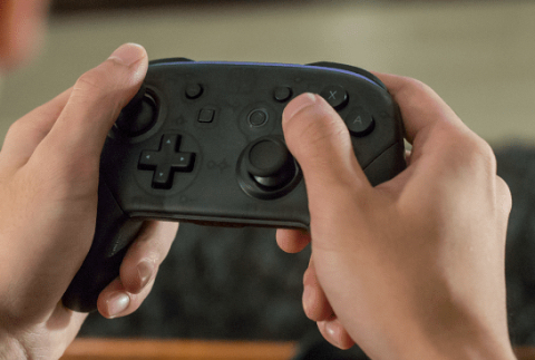 Nintendo Switch Proコントローラー プロコン のメリットは 使用者の意見まとめ スキあらばgame